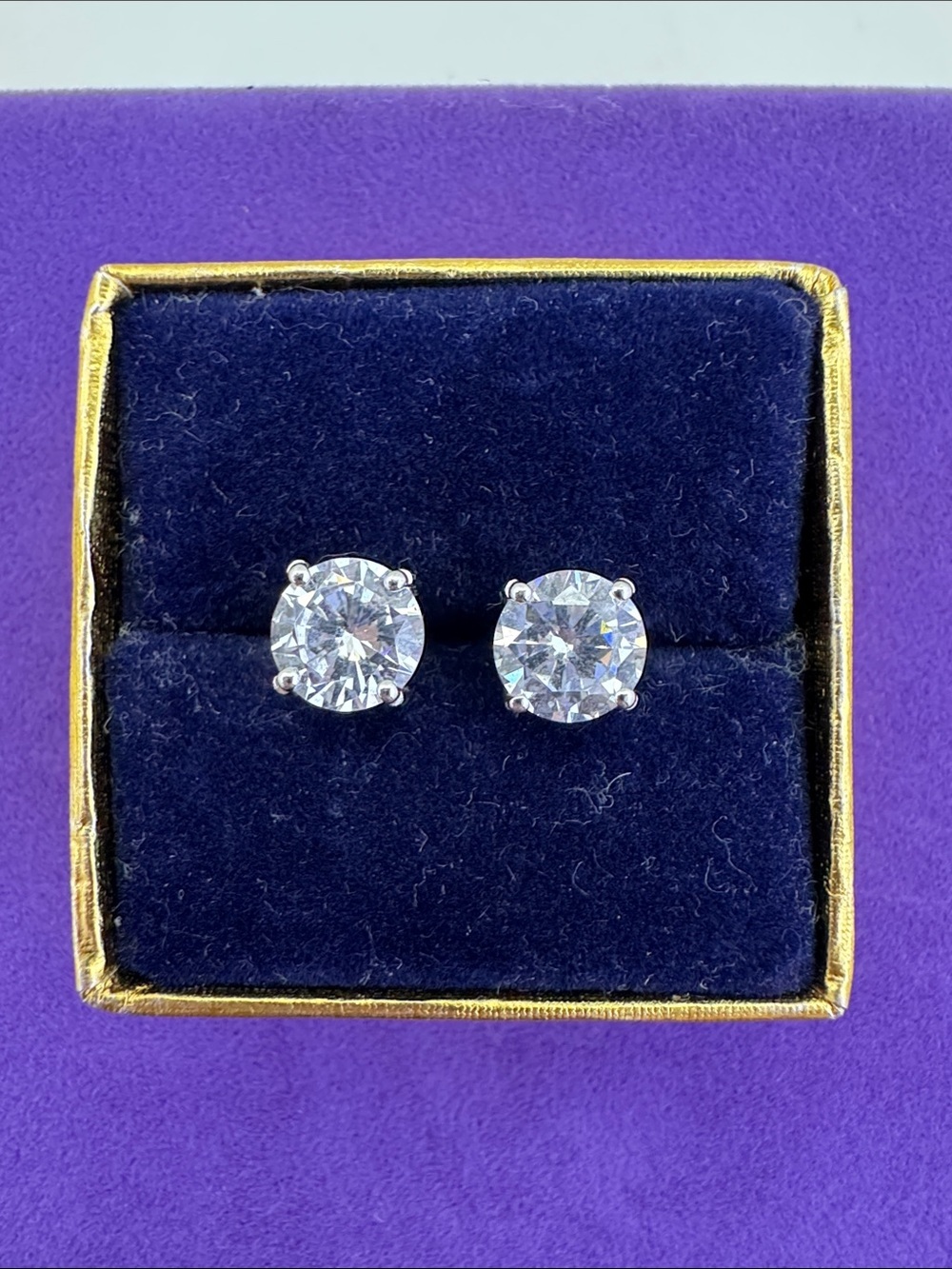 💛 Classic Sterling Silver Round CZ Stud Earrings | Timeless Bold Sparkle